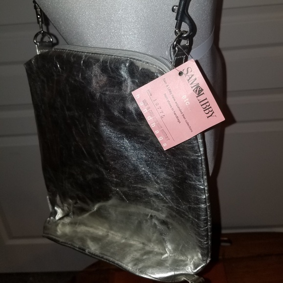 NWT Sam & Libby Silver Crossbody - Picture 4 of 8